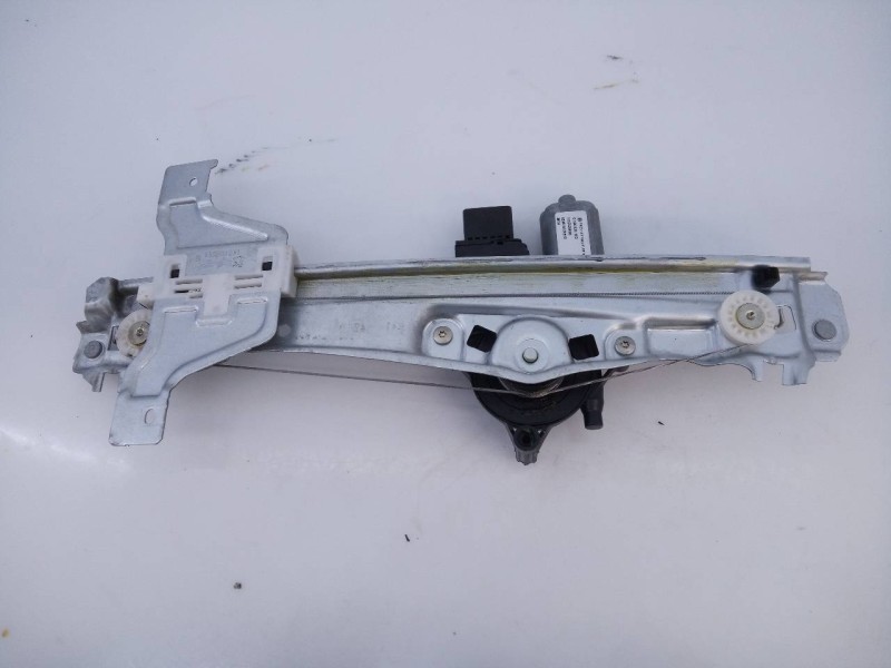 Recambio de elevalunas trasero derecho para citroën c3 live referencia OEM IAM 9813093580  E1-A4-52-2