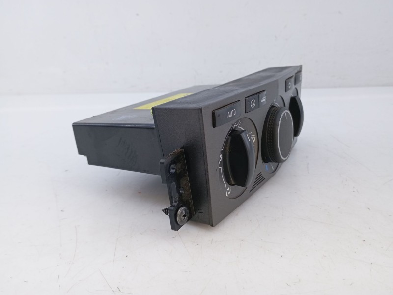 Recambio de mando climatizador para opel antara cosmo 4x4 referencia OEM IAM   