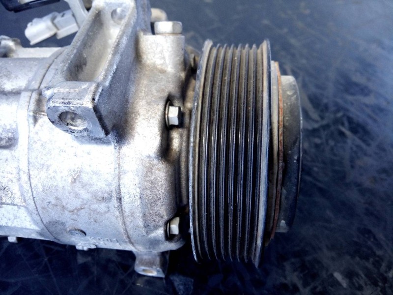 Recambio de compresor aire acondicionado para renault megane iii berlina 5 p limited referencia OEM IAM 926004EB0A GE4471606893 