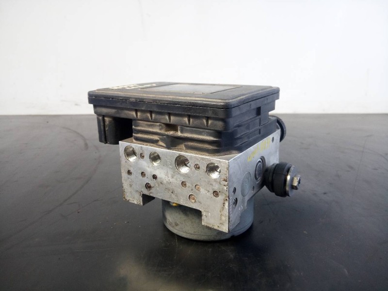 Recambio de abs para dacia lodgy laureate referencia OEM IAM 476608796R  P3-B8-29-4
