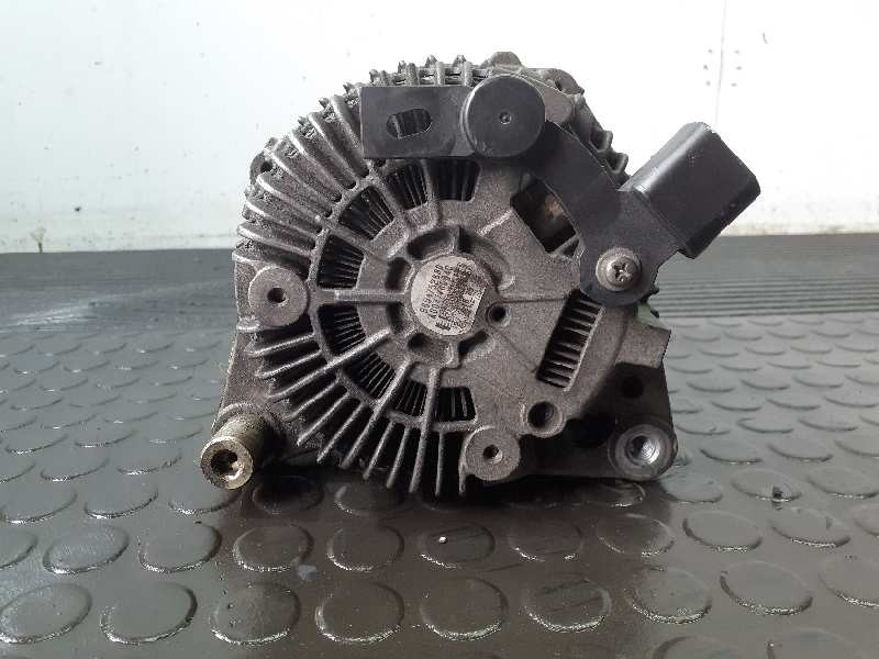 Recambio de alternador para citroën c5 berlina exclusive referencia OEM IAM 9654752880 A004TJ0C84C P3-B5-5-3