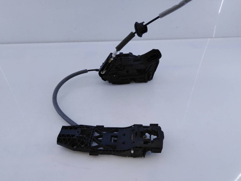 Recambio de cerradura puerta delantera derecha para audi a1 sportback (gba) 30 tfsi adrenalin referencia OEM IAM 5N0837017D 4534