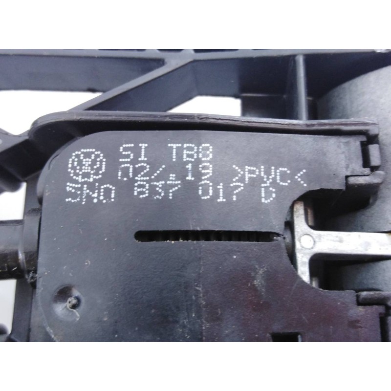 Recambio de cerradura puerta delantera derecha para audi a1 sportback (gba) 30 tfsi adrenalin referencia OEM IAM 5N0837017D 4534