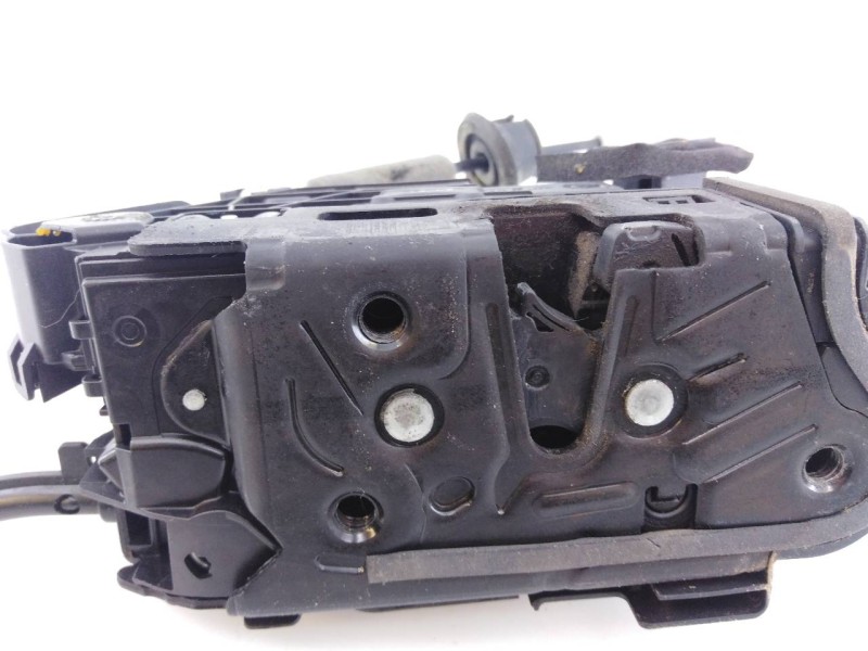 Recambio de cerradura puerta delantera derecha para audi a1 sportback (gba) 30 tfsi adrenalin referencia OEM IAM 5N0837017D 4534