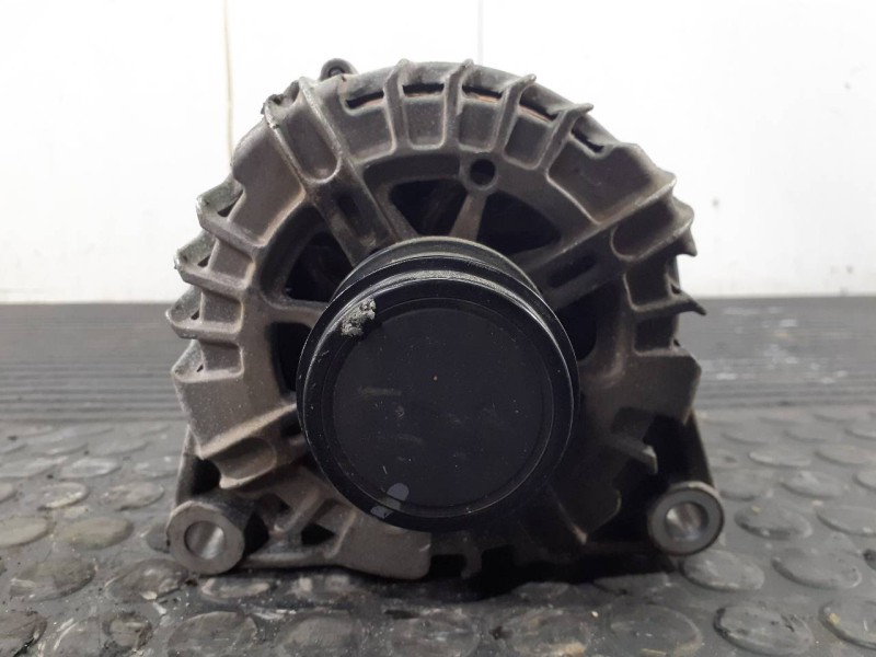 Recambio de alternador para ford kuga (cbs) vignale referencia OEM IAM AV6N10300GD 217124835 P3-B6-20-1