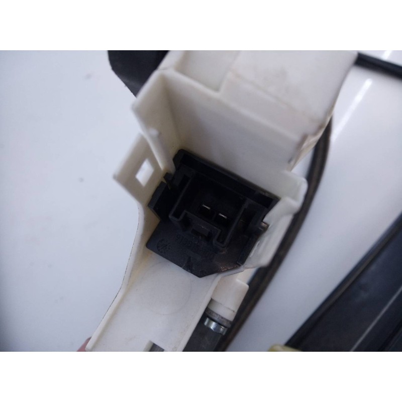 Recambio de elevalunas delantero derecho para audi q3 (8u) 2.0 tdi (103kw) ambiente referencia OEM IAM 8K0959802B  E1-B6-10-2