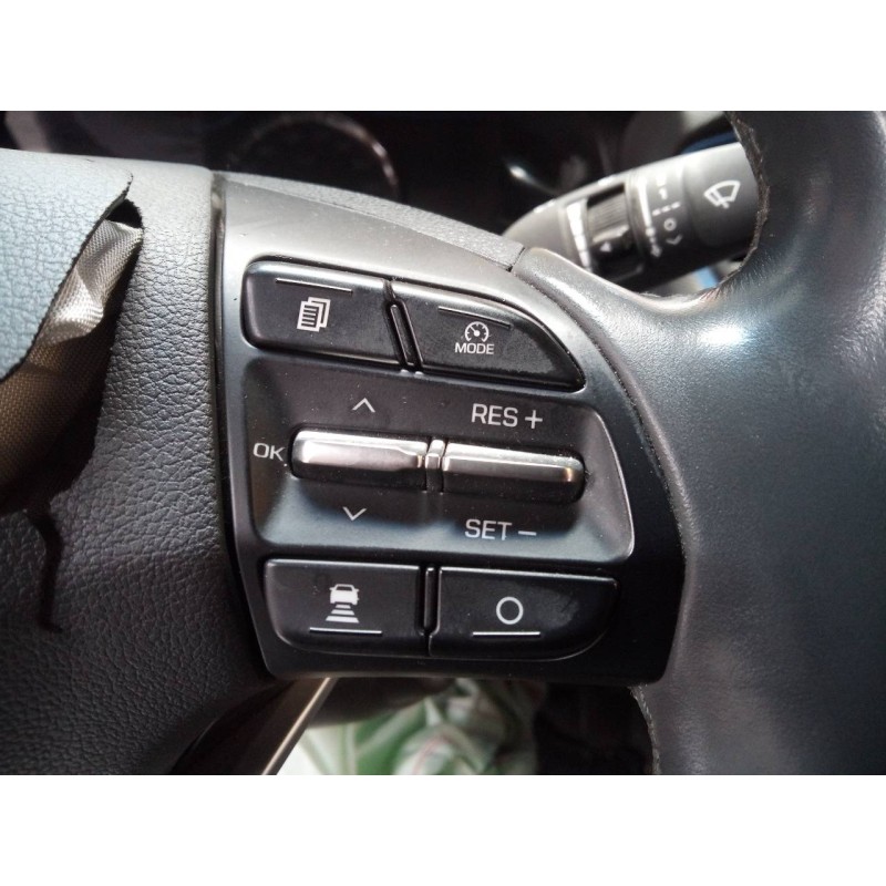 Recambio de volante para hyundai ioniq hybrid referencia OEM IAM   