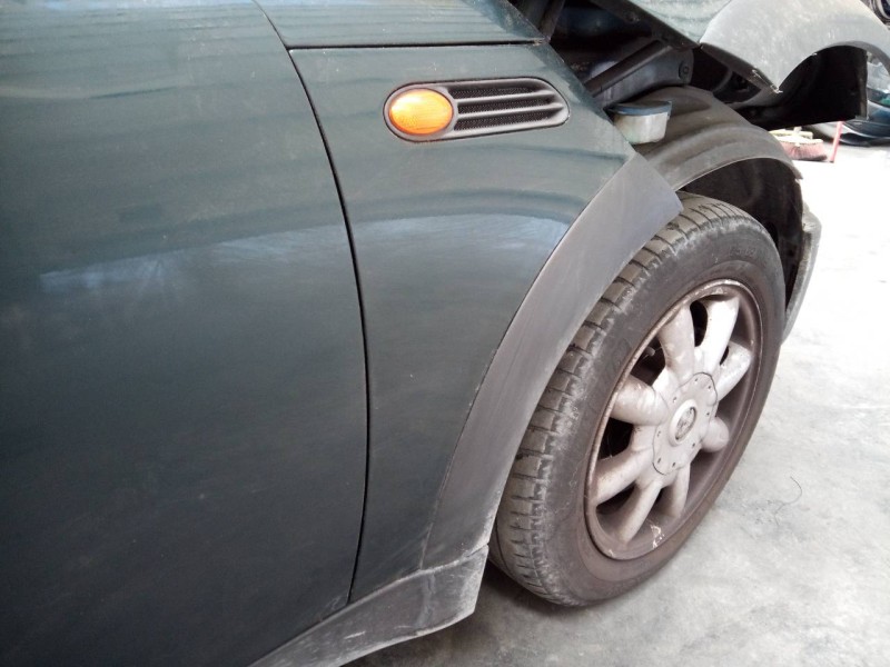 Recambio de aleta delantera derecha para mini mini (r50,r53) cooper referencia OEM IAM   