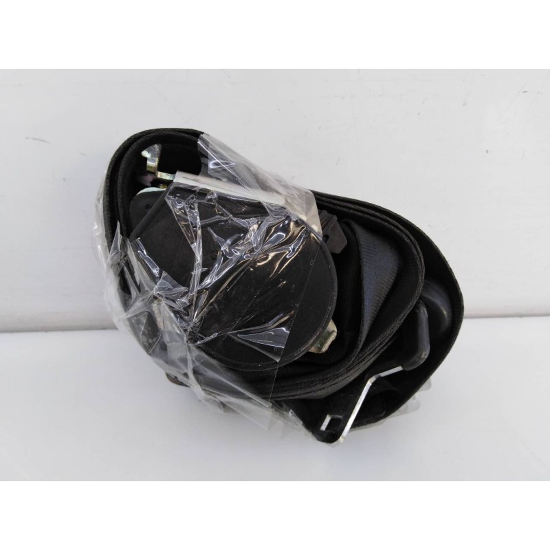 Recambio de cinturon seguridad delantero derecho para dacia duster laureate 4x2 referencia OEM IAM   E2-A1-44-1
