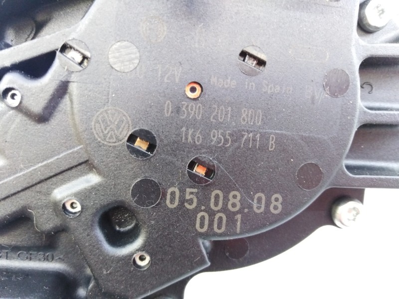 Recambio de motor limpia trasero para volkswagen golf v berlina (1k1) highline referencia OEM IAM 1K6955711B 0390201800 E1-B6-20