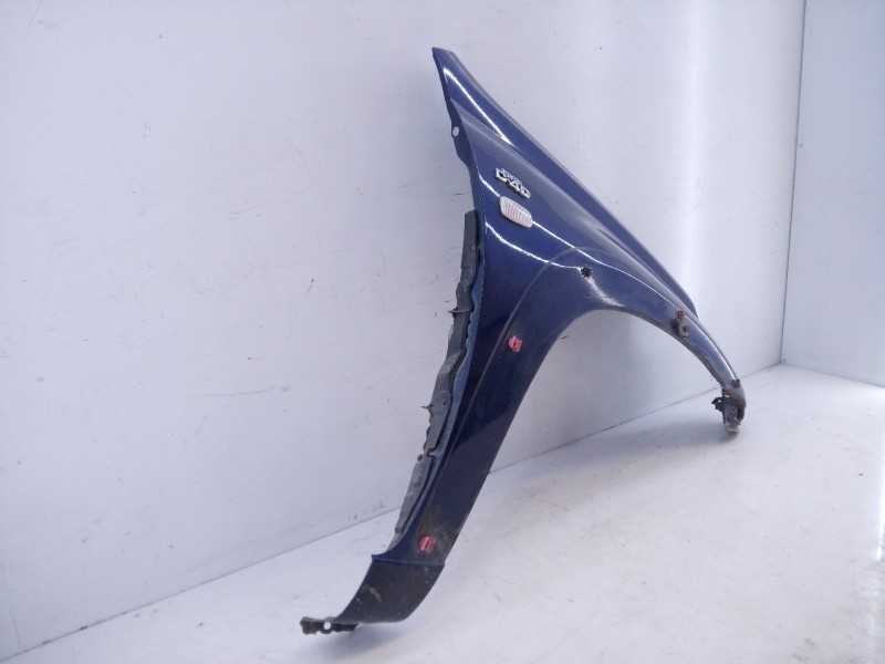 Recambio de aleta delantera derecha para toyota rav 4 (a2) 2.0 d-4d executive 4x4 (2003) referencia OEM IAM   E4-B3-1