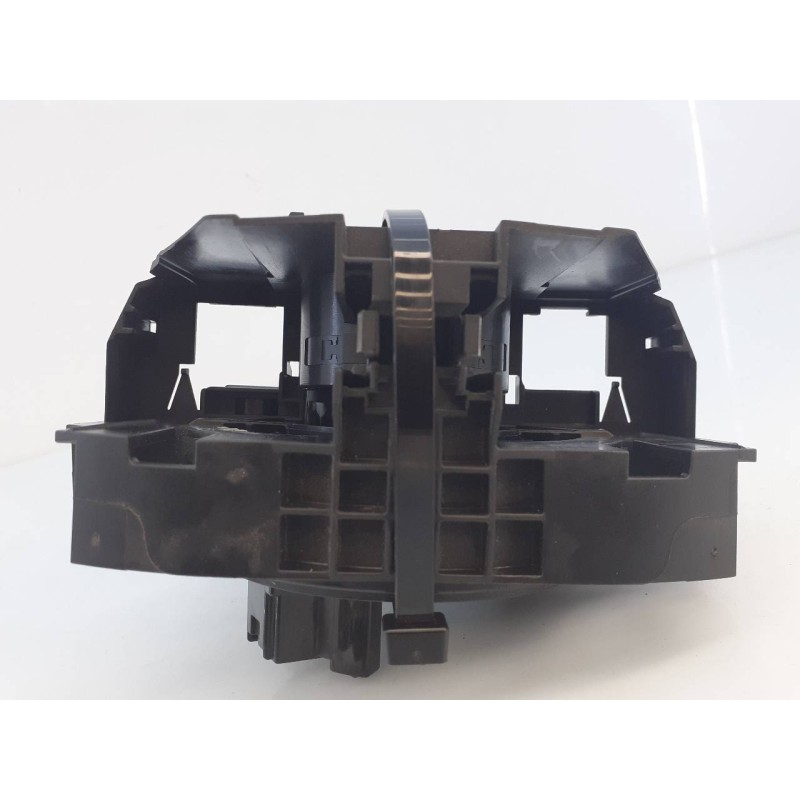 Recambio de anillo airbag para ford fiesta (ccn) titanium referencia OEM IAM 8A6T13N064AH  E3-B3-5-4