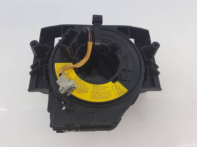 Recambio de anillo airbag para ford fiesta (ccn) titanium referencia OEM IAM 8A6T13N064AH  E3-B3-5-4