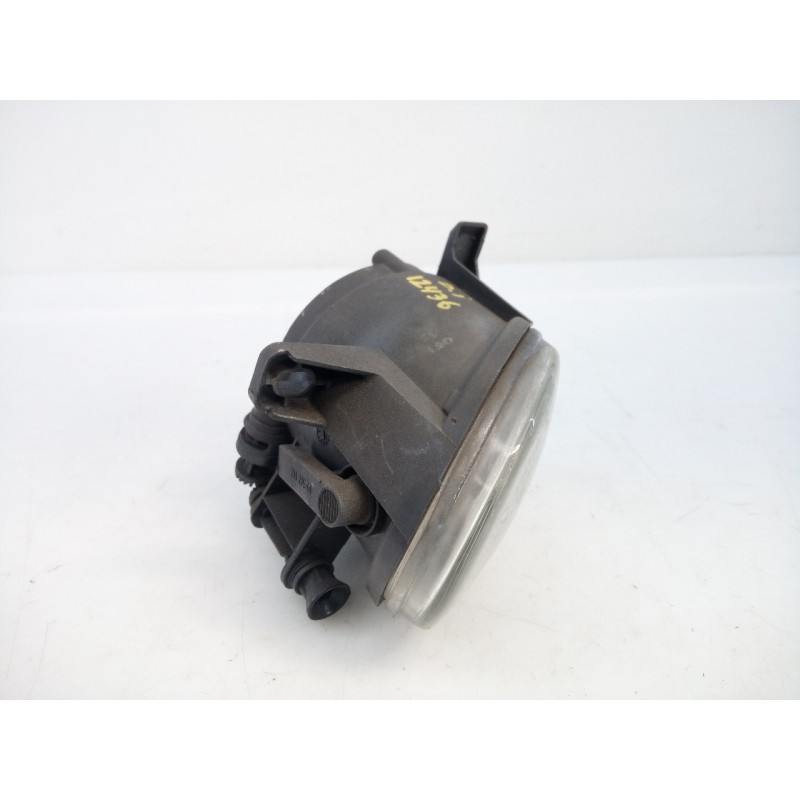 Recambio de faro antiniebla izquierdo para audi a4 ber. (b8) básico referencia OEM IAM   E1-A5-47-1