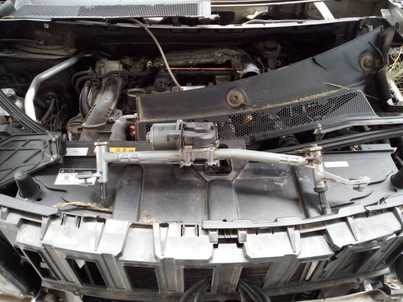 Recambio de motor limpia delantero para peugeot 3008 gt line referencia OEM IAM 1397225003 3397022076 