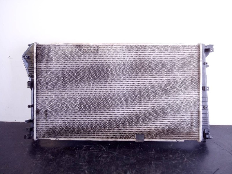 Recambio de radiador agua para renault trafic combi (ab 4.01) 6 - plazas (l2h1) acristalado parcial 2,9t combi largo referencia 