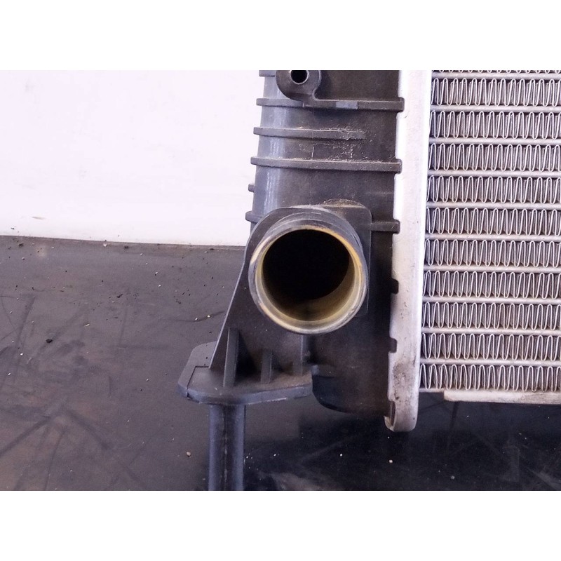 Recambio de radiador agua para renault trafic combi (ab 4.01) 6 - plazas (l2h1) acristalado parcial 2,9t combi largo referencia 