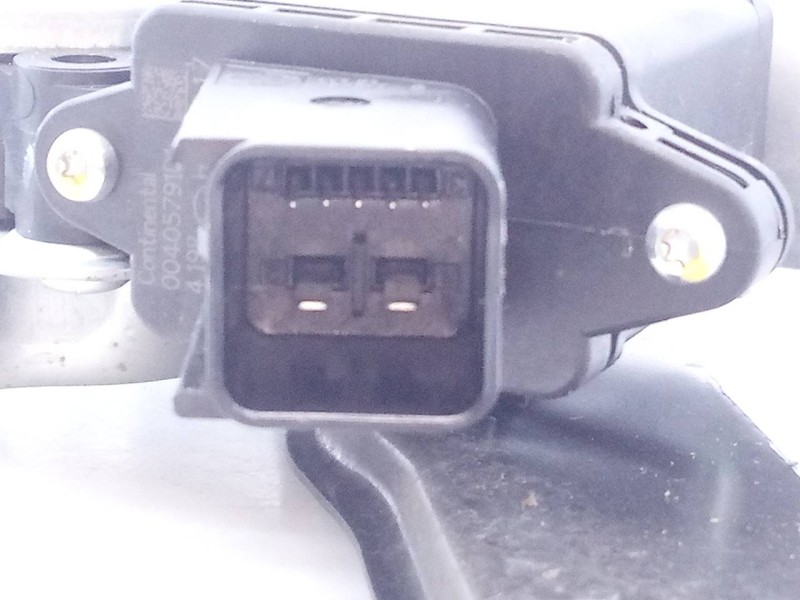 Recambio de elevalunas delantero derecho para opel mokka edition ecoflex referencia OEM IAM 98810SUV20  E2-B6-60-1