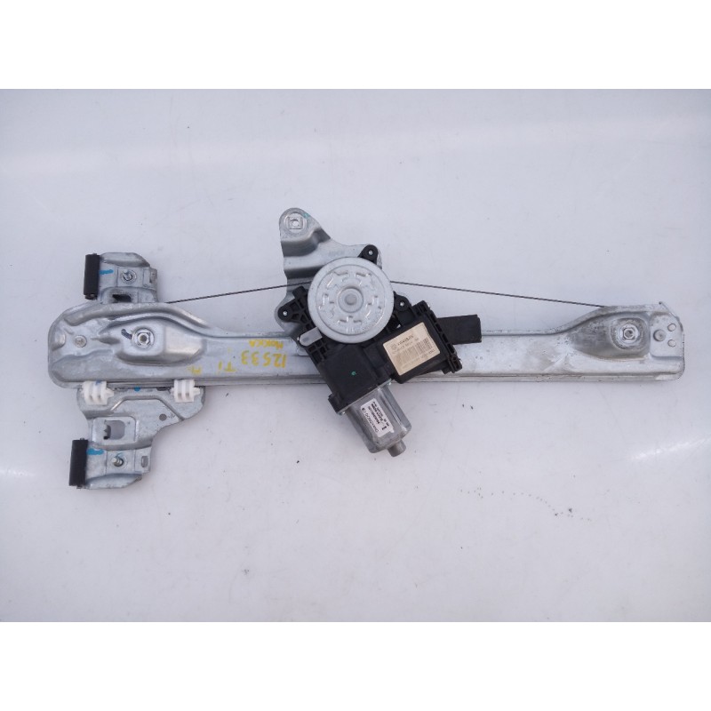 Recambio de elevalunas trasero izquierdo para opel mokka edition ecoflex referencia OEM IAM 98820 001100455904 E2-B6-55-1