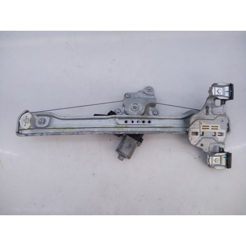 Recambio de elevalunas trasero izquierdo para opel mokka edition ecoflex referencia OEM IAM 98820 001100455904 E2-B6-55-1