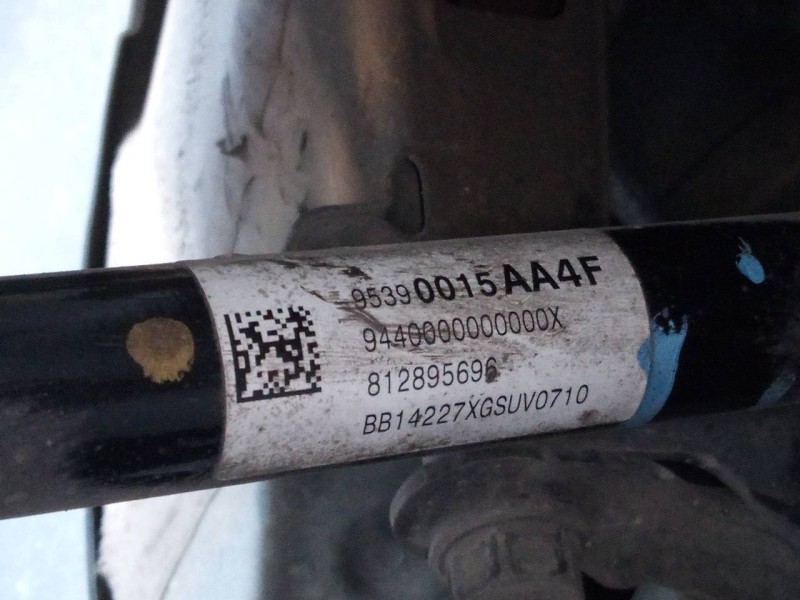 Recambio de transmision delantera derecha para opel mokka edition ecoflex referencia OEM IAM 812895696  