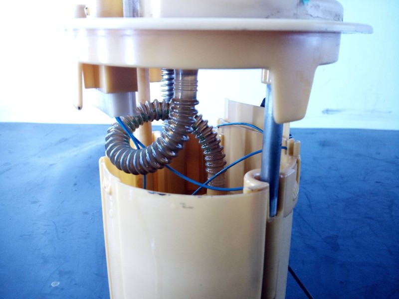 Recambio de aforador para peugeot 207 premium referencia OEM IAM 9685044780  P3-A6-14-4