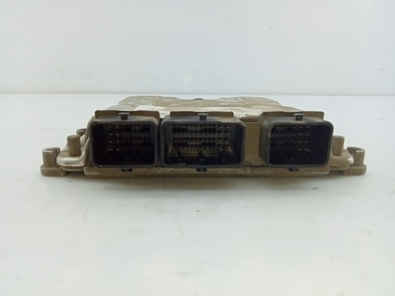 Recambio de centralita motor uce para peugeot 307 (s1) xs referencia OEM IAM 9652183780 0281011248 E3-B2-31-1