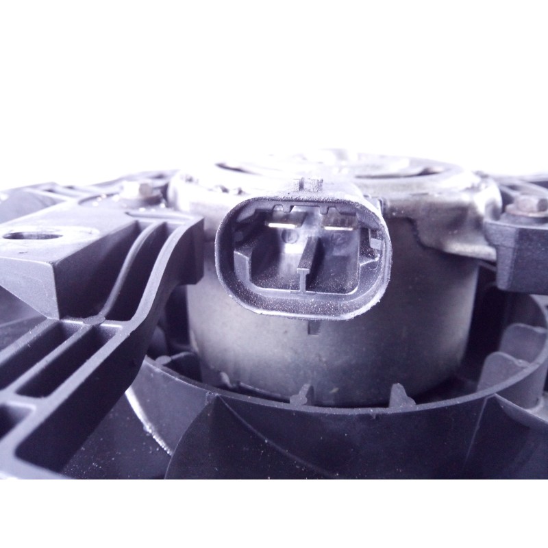 Recambio de electroventilador para peugeot 207 premium referencia OEM IAM 966287238000 34F30100200 P2-A10-2