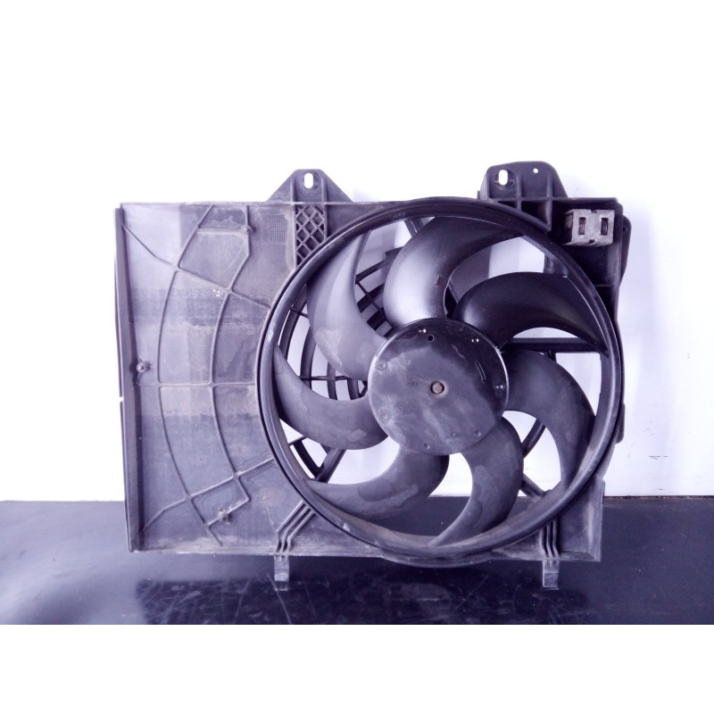 Recambio de electroventilador para peugeot 207 premium referencia OEM IAM 966287238000 34F30100200 P2-A10-2
