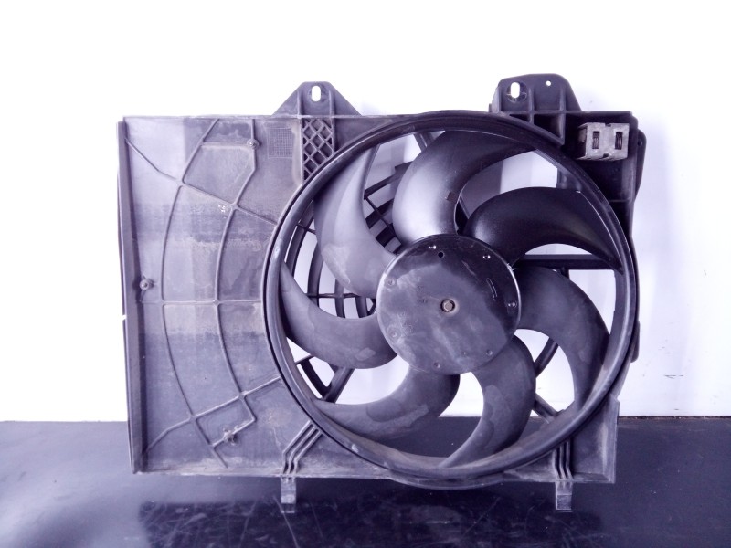 Recambio de electroventilador para peugeot 207 premium referencia OEM IAM 966287238000 34F30100200 P2-A10-2
