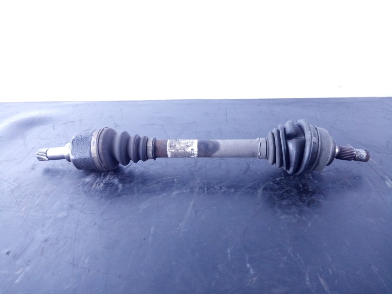 Recambio de transmision delantera izquierda para peugeot 207 premium referencia OEM IAM 9656135180  P1-A6-29