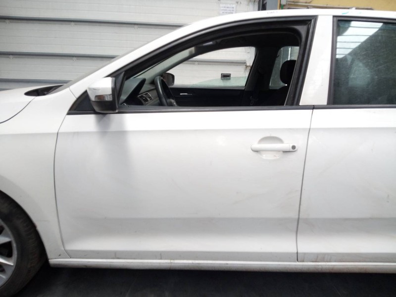 Recambio de puerta delantera izquierda para seat toledo (kg3) reference referencia OEM IAM   