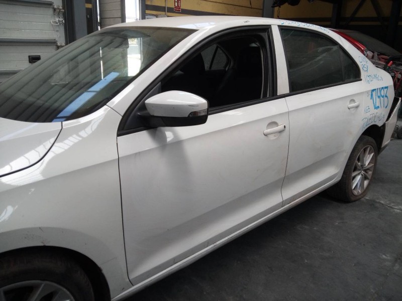 Recambio de puerta delantera izquierda para seat toledo (kg3) reference referencia OEM IAM   