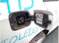 Recambio de tapa exterior combustible para seat toledo (kg3) reference referencia OEM IAM    2