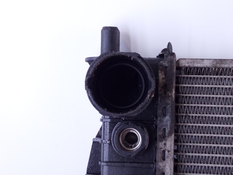 Recambio de radiador agua para mercedes-benz clase c (w203) berlina 200 compressor (203.045) referencia OEM IAM   P2-B6-12