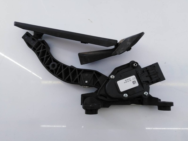 Recambio de pedal acelerador para kia cee´d drive referencia OEM IAM 327003XXX  E3-A3-36-3