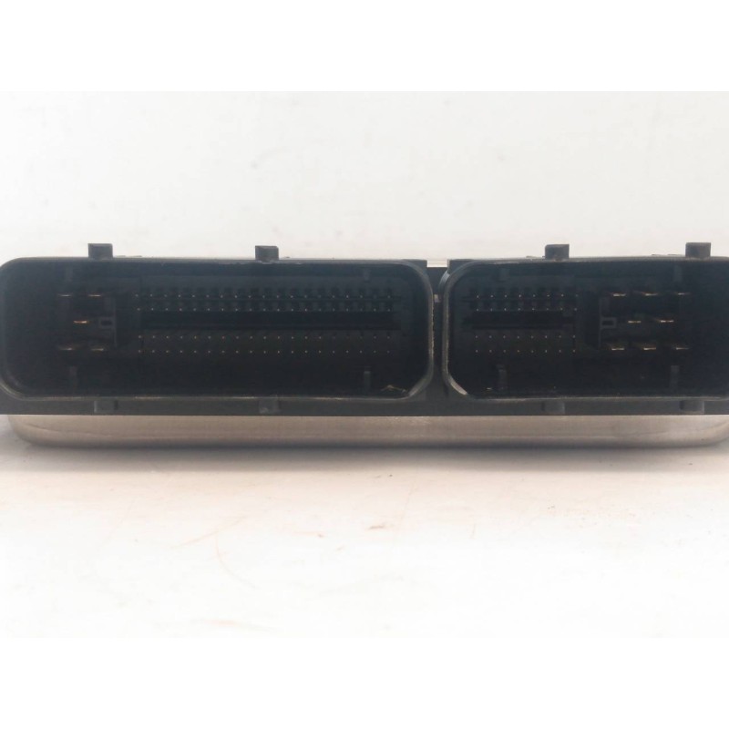 Recambio de centralita motor uce para volkswagen passat berlina (3b3) advance referencia OEM IAM 038906019KD 0281011205 E2-A1-40