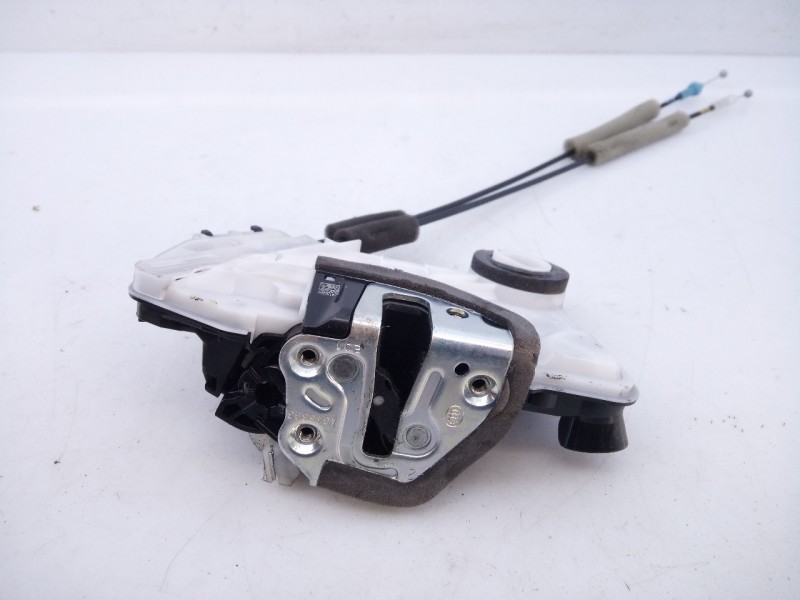 Recambio de cerradura puerta delantera derecha para toyota prius+ eco referencia OEM IAM D500518144  E2-B4-61-2