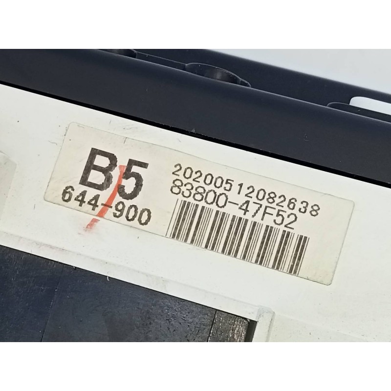 Recambio de cuadro instrumentos para toyota prius+ eco referencia OEM IAM 8380047F52 644900 E3-B2-14-4