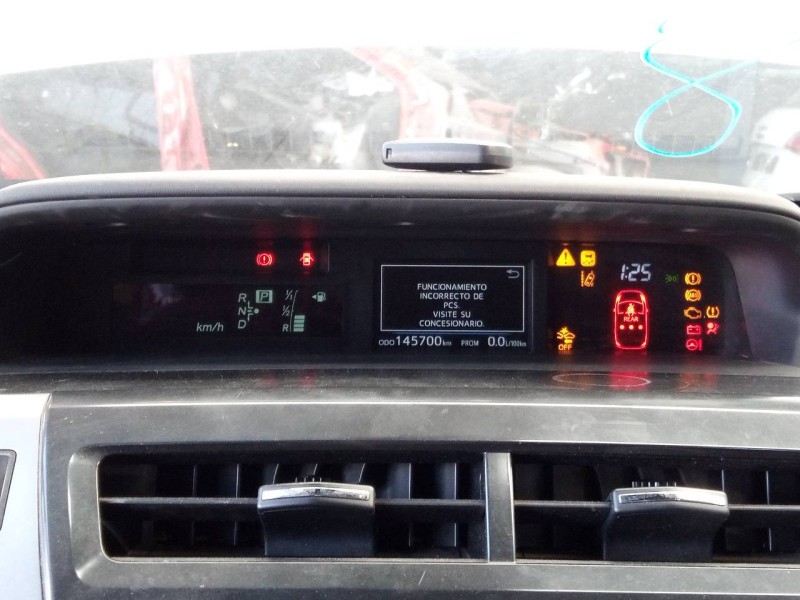 Recambio de cuadro instrumentos para toyota prius+ eco referencia OEM IAM 8380047F52 644900 E3-B2-14-4