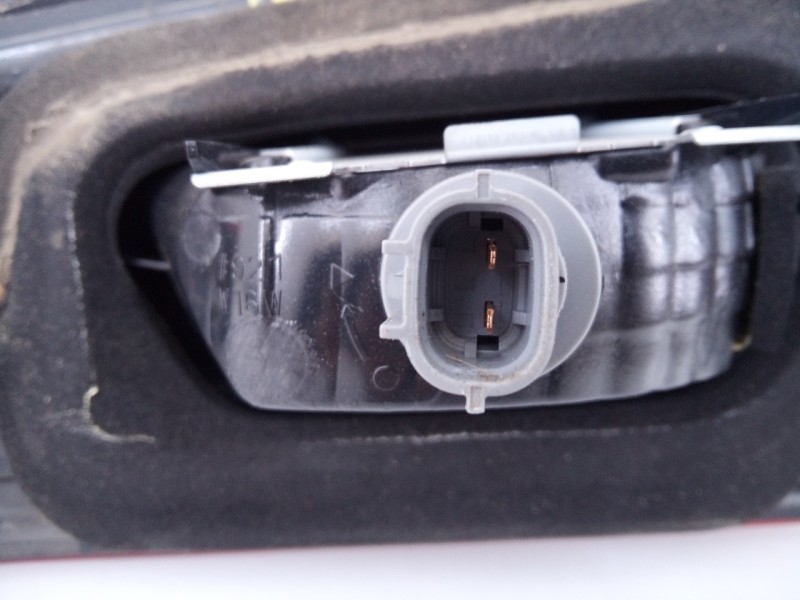 Recambio de piloto trasero izquierdo porton para mitsubishi asx (ga0w) kaiteki 2wd referencia OEM IAM   E2-B4-44-2