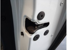 CERRADURA PUERTA TRASERA DERECHA 