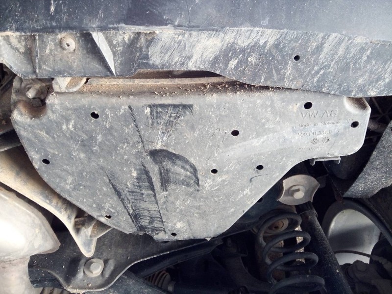 Recambio de adblue para skoda karoq (nu) ambition 4x4 referencia OEM IAM 5Q0131331B  