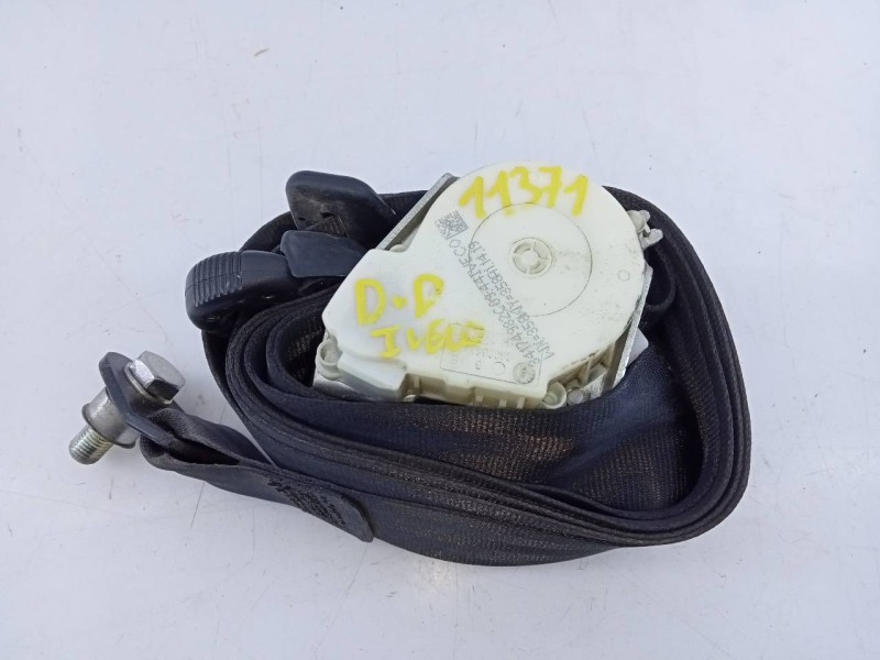 Recambio de cinturon seguridad delantero derecho para iveco daily furgón fg h2 33 s ... v batalla 3520 referencia OEM IAM 580231