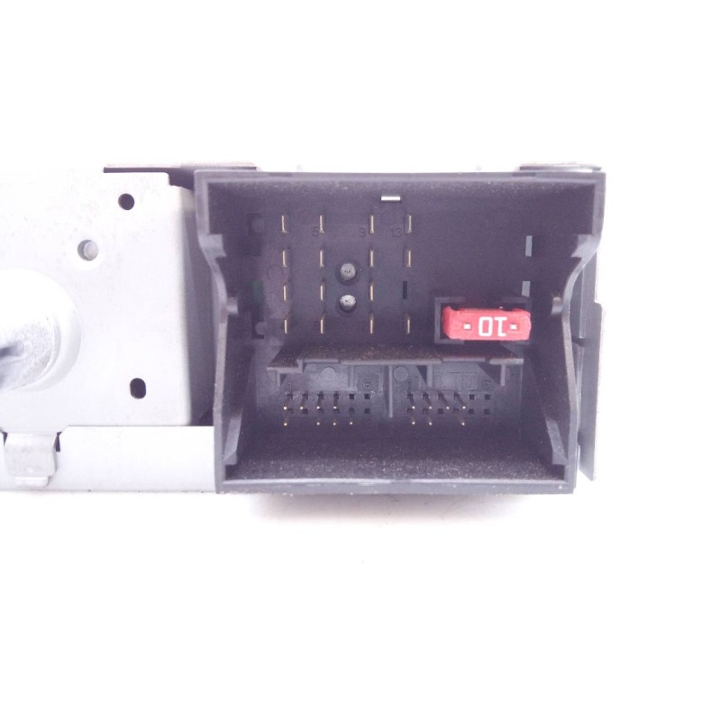 Recambio de sistema audio / radio cd para citroën c4 lim. business referencia OEM IAM 9666994780  E3-B2-39-3