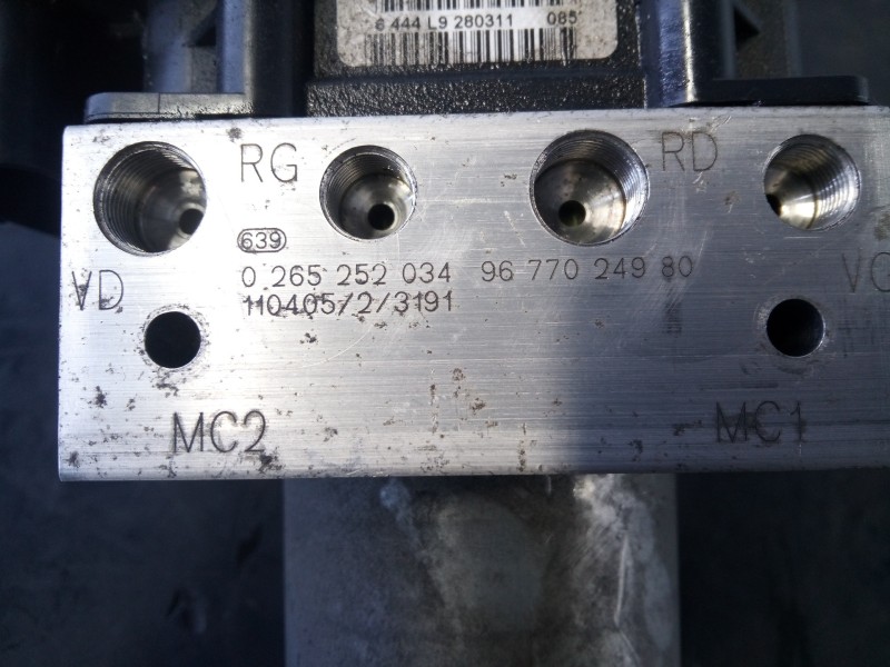 Recambio de abs para citroën c4 lim. business referencia OEM IAM 9677024980 0265252034 P3-A8-14-5