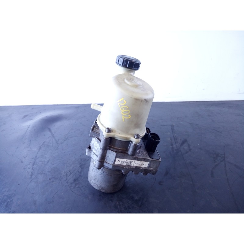 Recambio de bomba direccion para dacia duster laureate 4x2 referencia OEM IAM 491107773R 017211K1 P3-B4-22-4