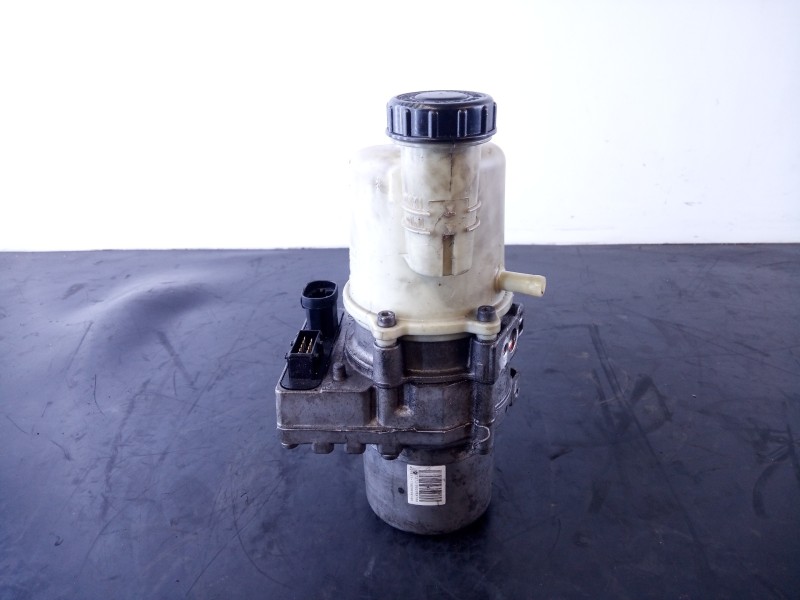 Recambio de bomba direccion para dacia duster laureate 4x2 referencia OEM IAM 491107773R 017211K1 P3-B4-22-4