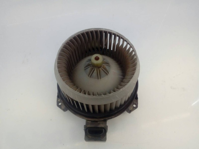 Recambio de ventilador calefaccion para toyota land cruiser (j15) gx referencia OEM IAM AV272700616Y  E2-B4-3-2