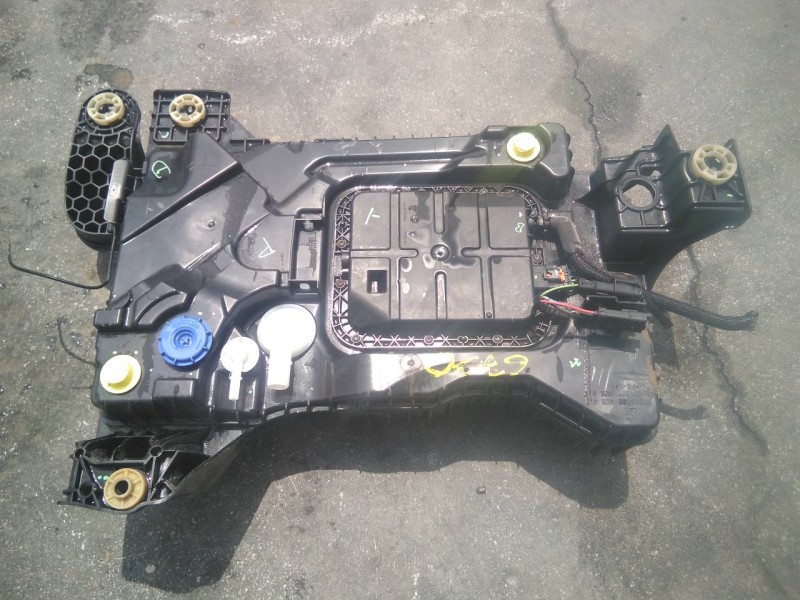 Recambio de adblue para opel grandland x excellence referencia OEM IAM P1002559 P1001677 P1-B5-16